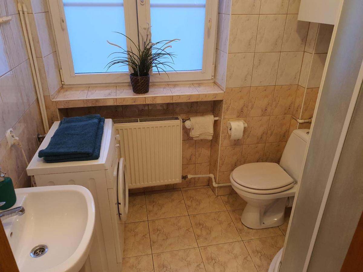 Rentonline Koscielna Apartment Old Town Varsó Kültér fotó